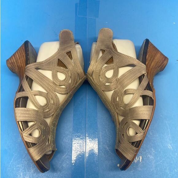 L'Artiste Flourish Open Toe Genuine Leather Heel Pumps Floral Uk 39 US 7.5 - Picture 6 of 11